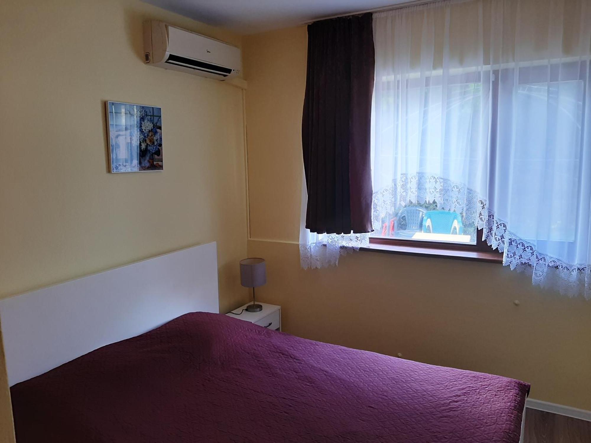 Guest House By The Captain Varna Exterior photo