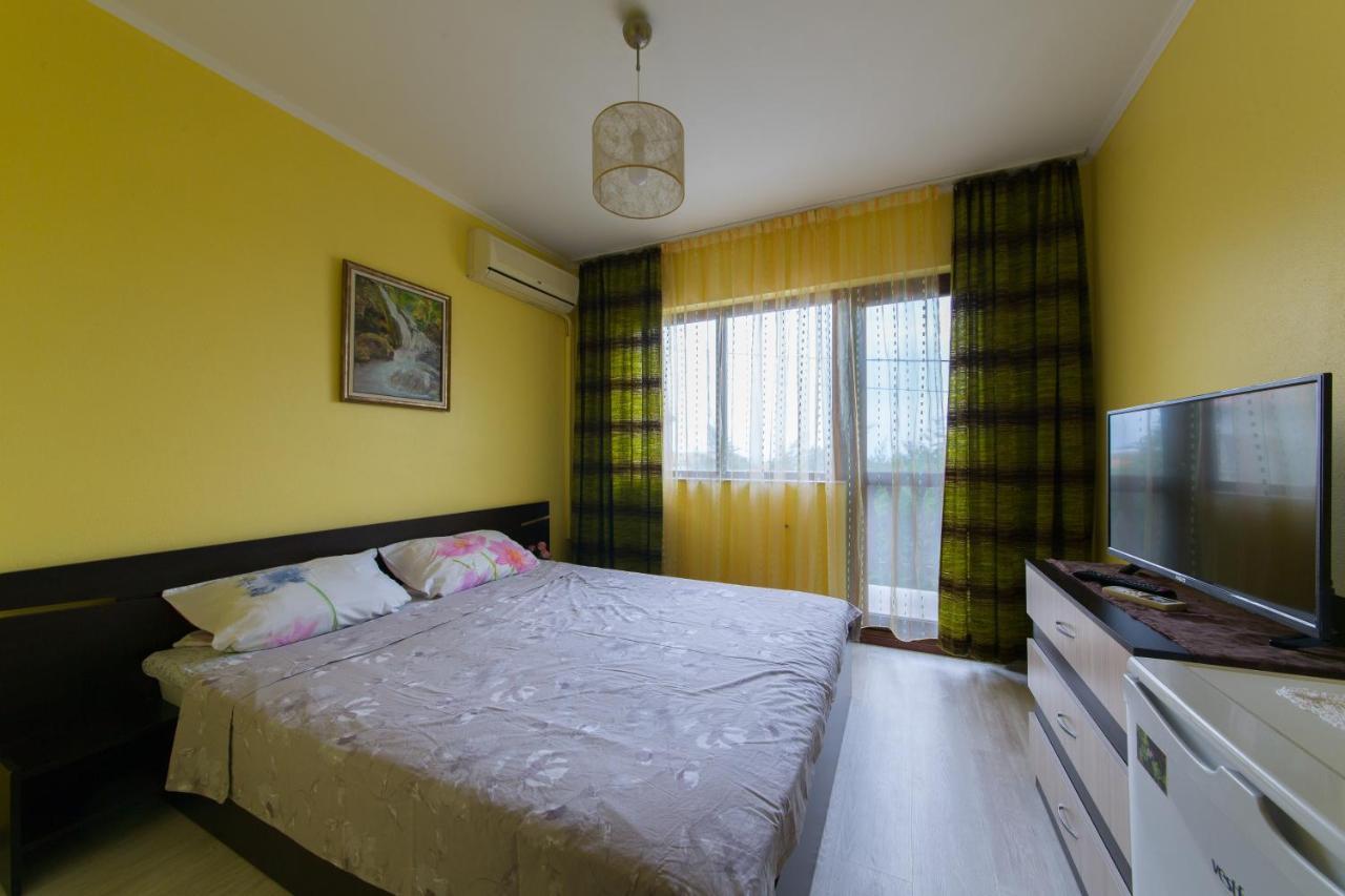 Guest House By The Captain Varna Exterior photo